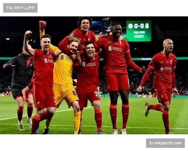 利兹联激进的4-3-3阵型，攻防两端呈现两极分化