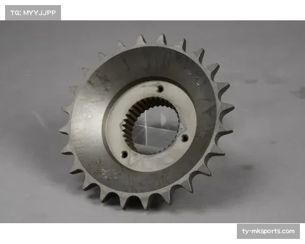 56齿牙盘让冲刺手每圈多前进26厘米,成为赛场决胜关键优势